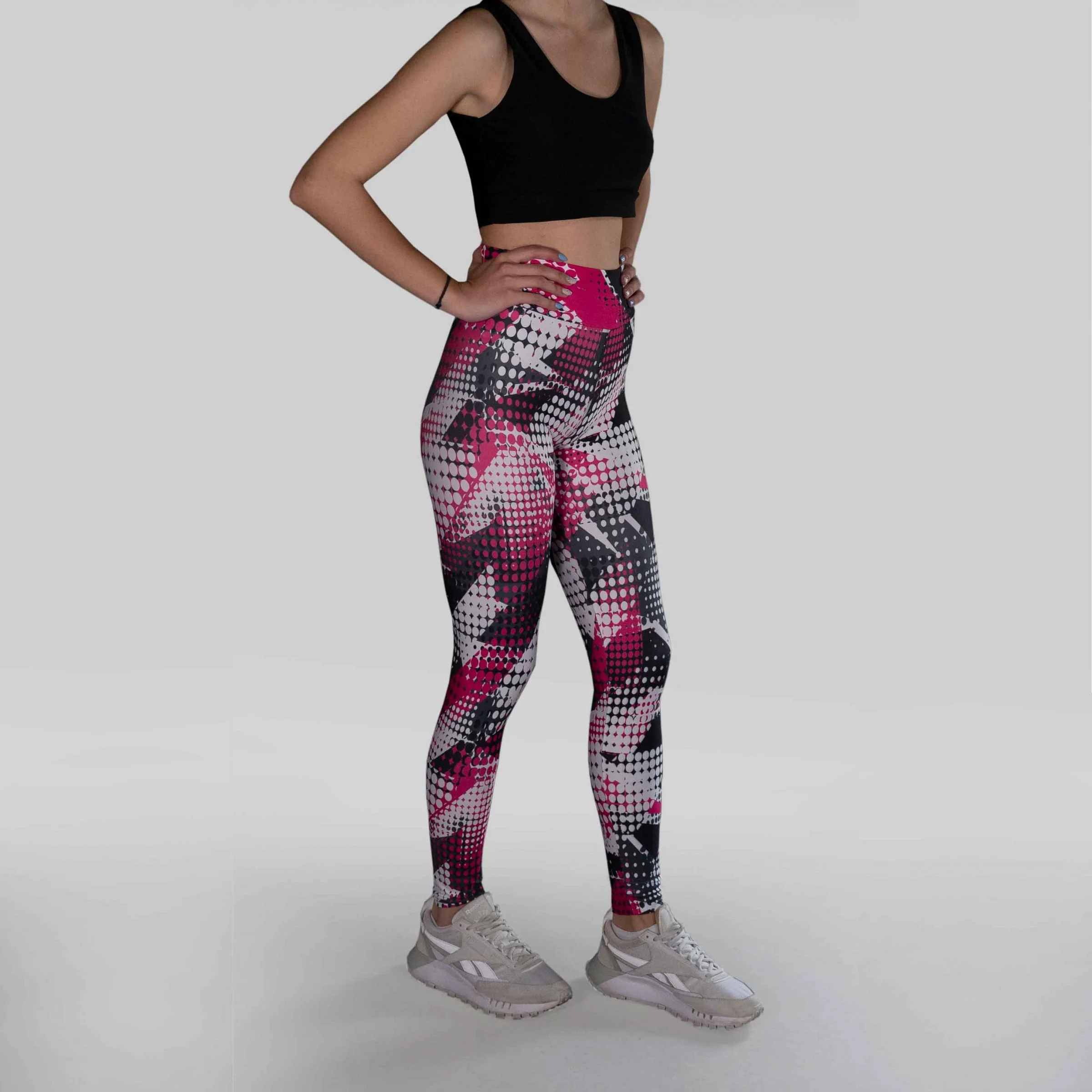 Φωτογραφία προϊόντος: LUCKYJOJO Sport Pink and White Print Leggings by Lucky Jojo