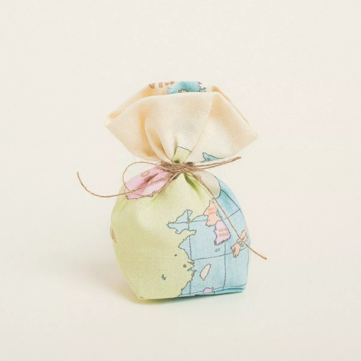 Φωτογραφία προϊόντος: Beauty Home ΠΟΥΓΚΙ ΜΕ ΒΑΣΗ 8 x 12 cm ΧΑΡΤΗΣ ΕΓΧΡΩΜΟΣ