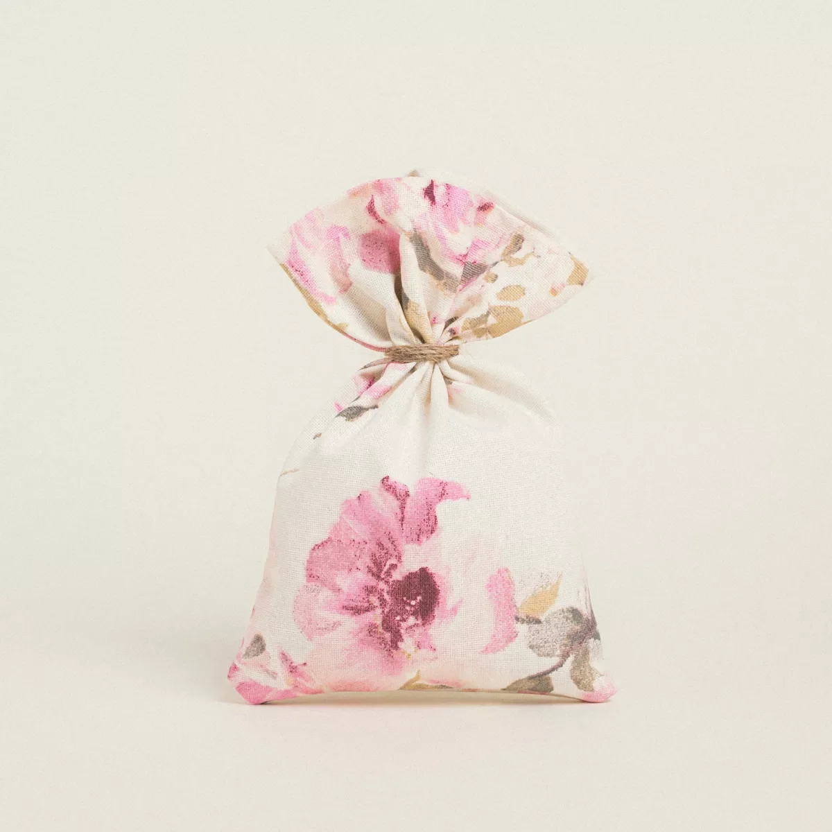 Φωτογραφία προϊόντος: Beauty Home ΠΟΥΓΚΙ 14 x 22 cm ΚΛΑΣΙΚΟ ΦΛΟΡΑΛ ΕΚΡΟΥ