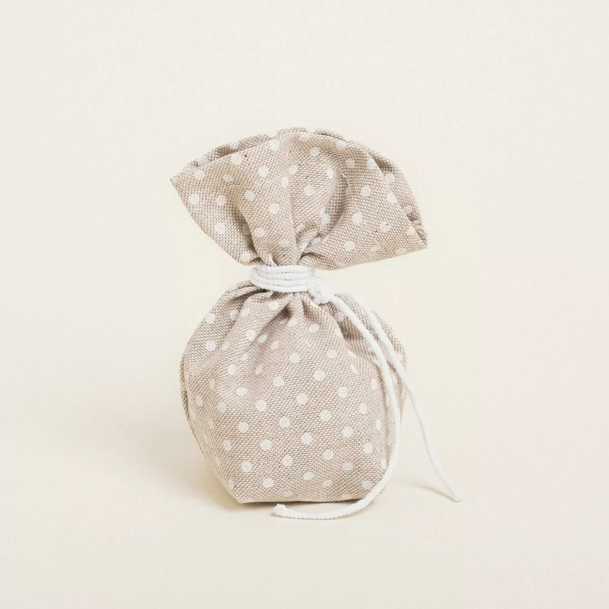 Φωτογραφία προϊόντος: Beauty Home ΠΟΥΓΚΙ ΜΕ ΒΑΣΗ 8 x 12 cm ΛΕΥΚΟ ΠΟΥΑ