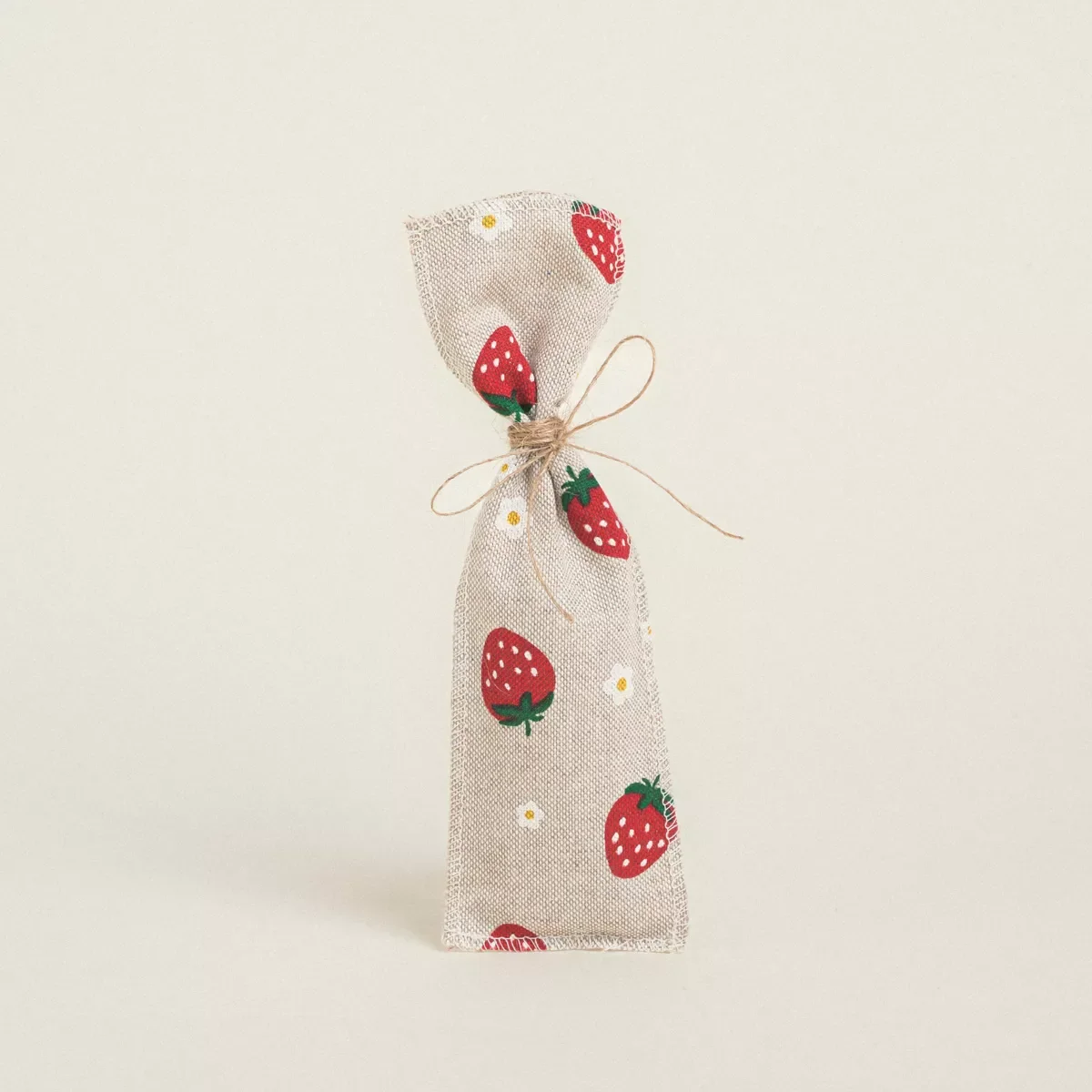 Φωτογραφία προϊόντος: Beauty Home ΠΟΥΓΚΙ 6 x 19 cm ΦΡΑΟΥΛΕΣ