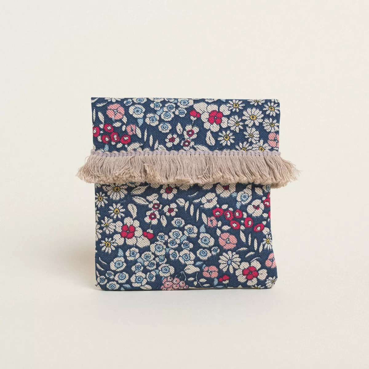 Φωτογραφία προϊόντος: Beauty Home ΠΟΥΓΚΙ 12 x 17 cm ΜΠΛΕ ΦΛΟΡΑΛ