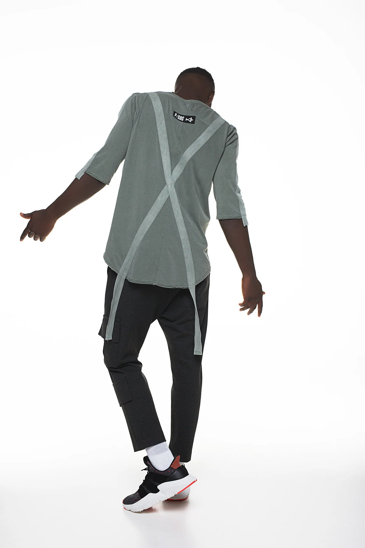 Φωτογραφία προϊόντος: Κhaki τ-shirt with bindings on sleeves and on the back