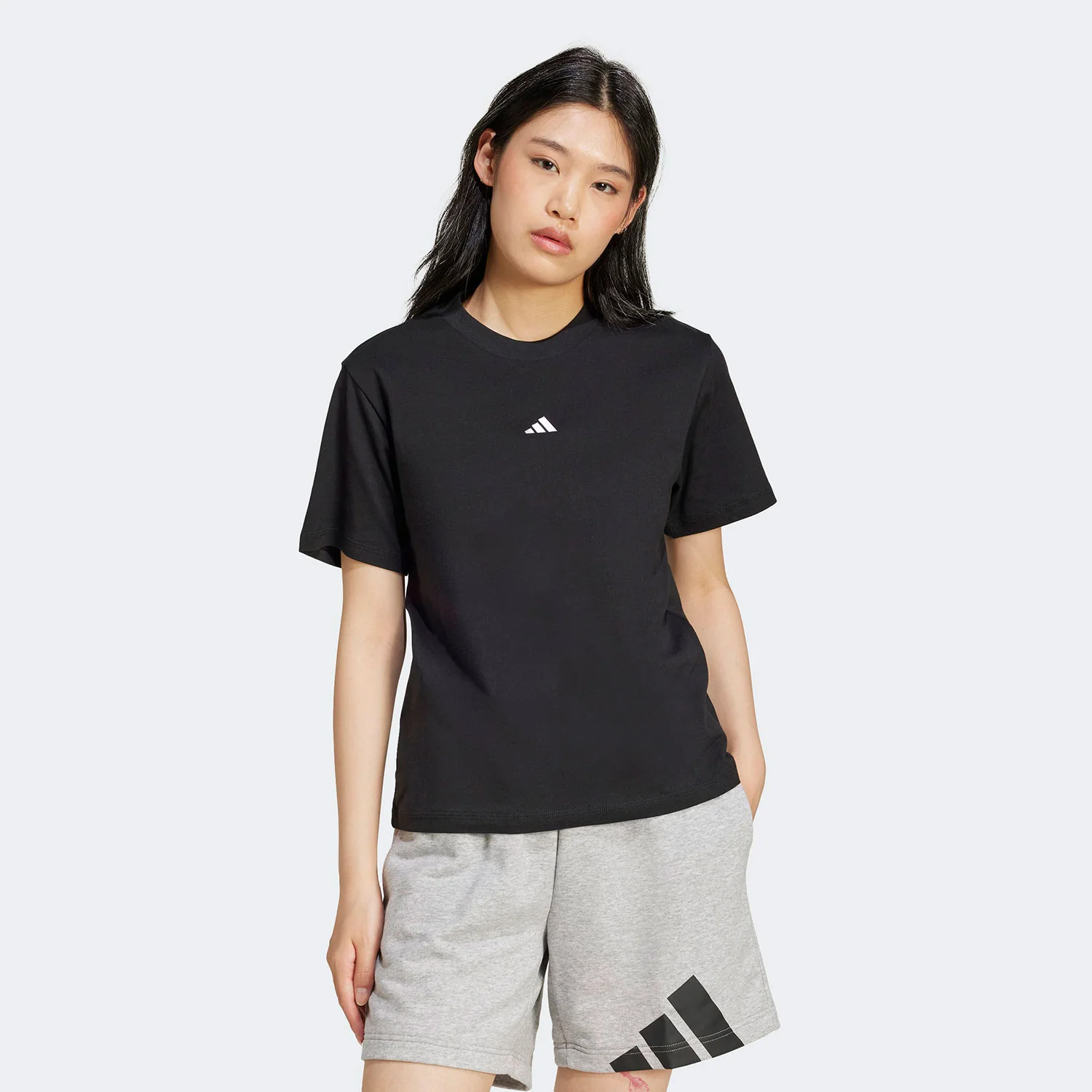 Φωτογραφία προϊόντος: ADIDAS PERFORMANCE ADIDAS ESSENTIALS SMALL LOGO COTTON T-SHIRT ΜΑΥΡΟ