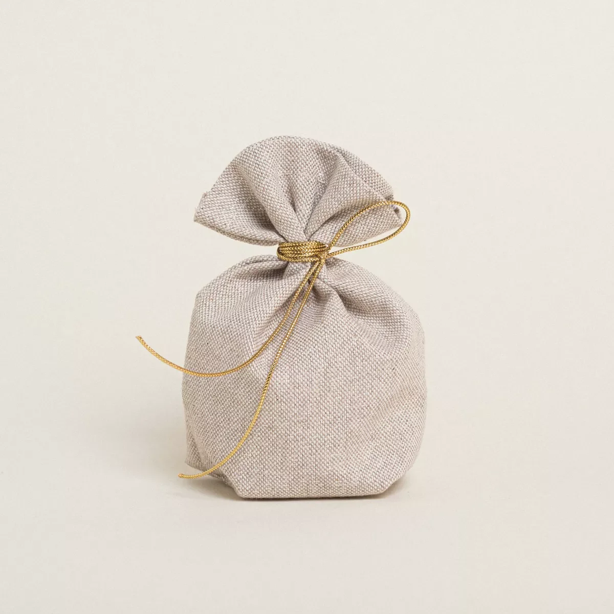 Φωτογραφία προϊόντος: Beauty Home ΠΟΥΓΚΙ ΜΕ ΒΑΣΗ 8 x 12 cm ΜΠΕΖ ΧΡΥΣΟ LUREX