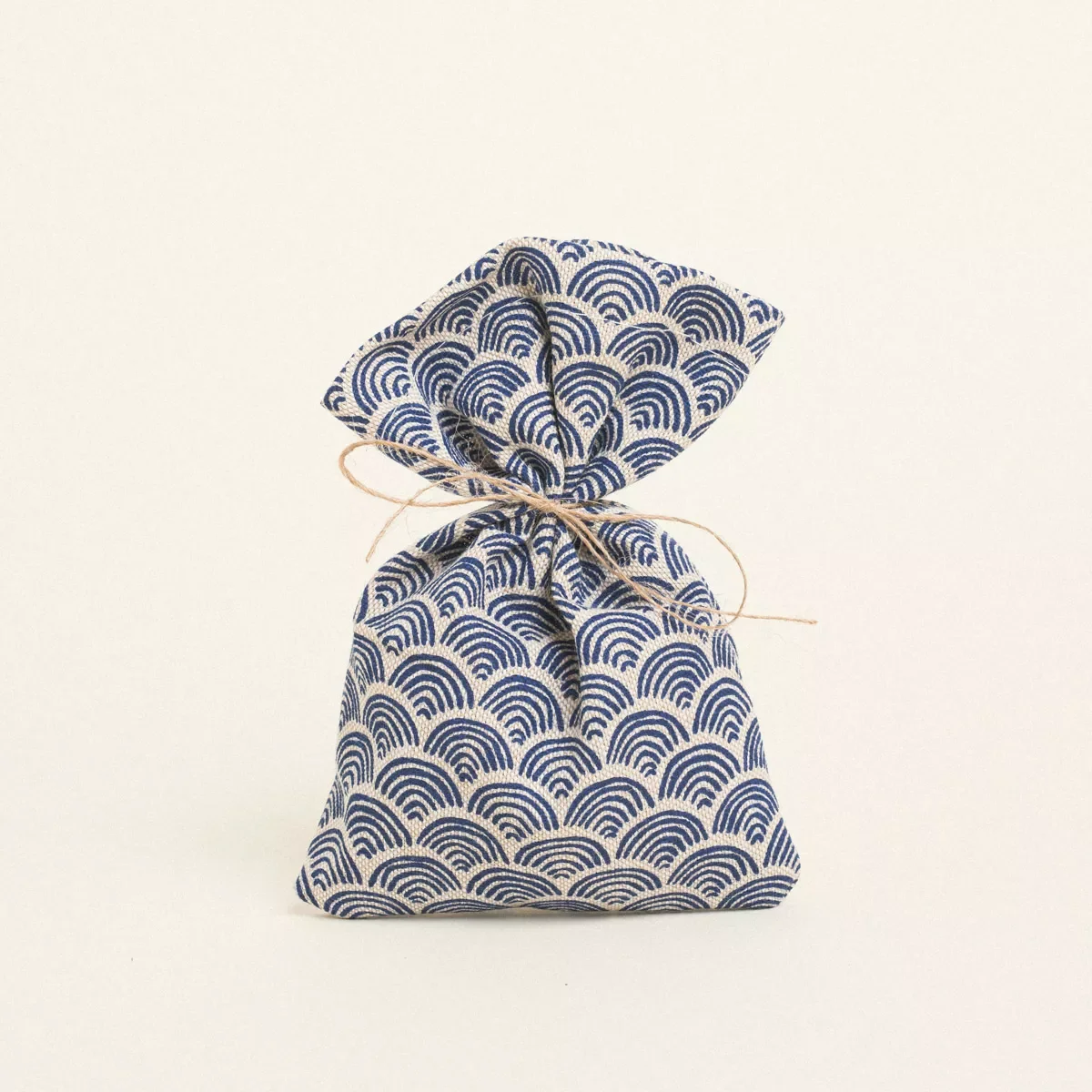 Φωτογραφία προϊόντος: Beauty Home ΠΟΥΓΚΙ 12 x 17 cm ΜΙΝΙ ΜΠΛΕ ΚΥΜΑΤΑ