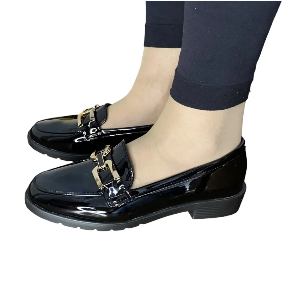 Φωτογραφία προϊόντος: Λουστρίνι loafers με χρυσή αγκράφα 5305 Μαύρο