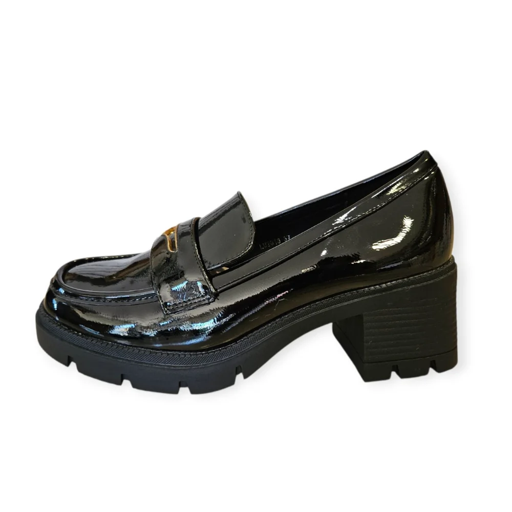 Φωτογραφία προϊόντος: Λουστρίνι Loafers με τακούνι LU2018 Μαύρο
