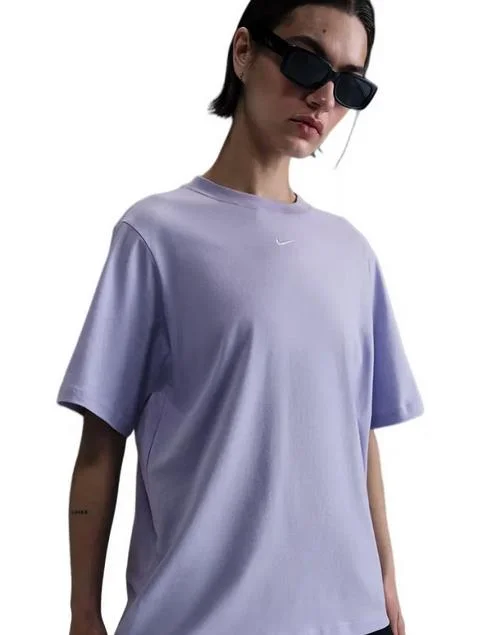 Φωτογραφία προϊόντος: Nike W NSW NK TEE ESSNTL LBR - Purple