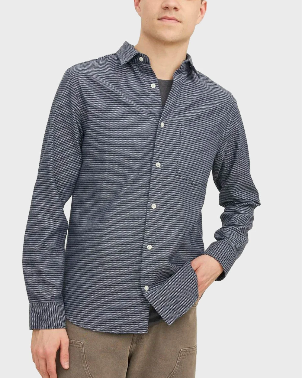 Φωτογραφία προϊόντος: JACK & JONES JACK&JONES ΑΝΔΡΙΚΟ ΠΟΥΚΑΜΙΣΟ ΑΝΕΤΗ ΓΡΑΜΜΗ - 12239319 ΜΠΛΕ