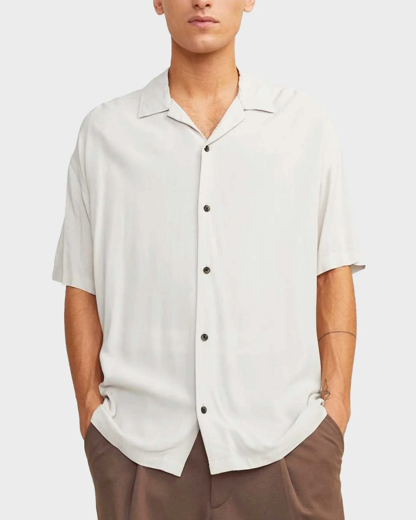 Φωτογραφία προϊόντος: JACK & JONES JACK&JONES ΑΝΔΡΙΚΟ ΠΟΥΚΑΜΙΣΟ ΑΝΕΤΗ ΓΡΑΜΜΗ 100% ΒΑΜΒΑΚΙ - 12248386 ΕΚΡΟΥ