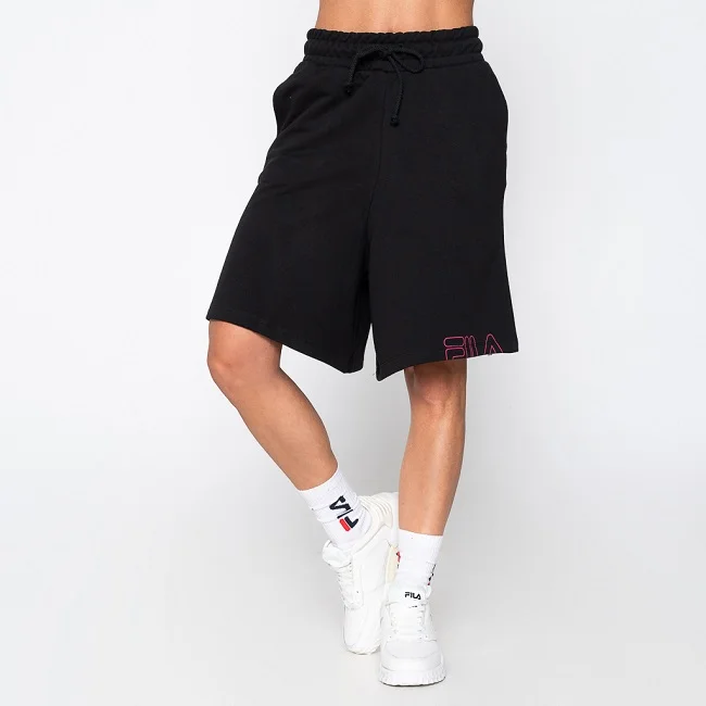 Φωτογραφία προϊόντος: APCHWS23009-001 - FILA CYNTHIA WOMENS OVERSIZED BERMUDA SHORTS BLACK Color