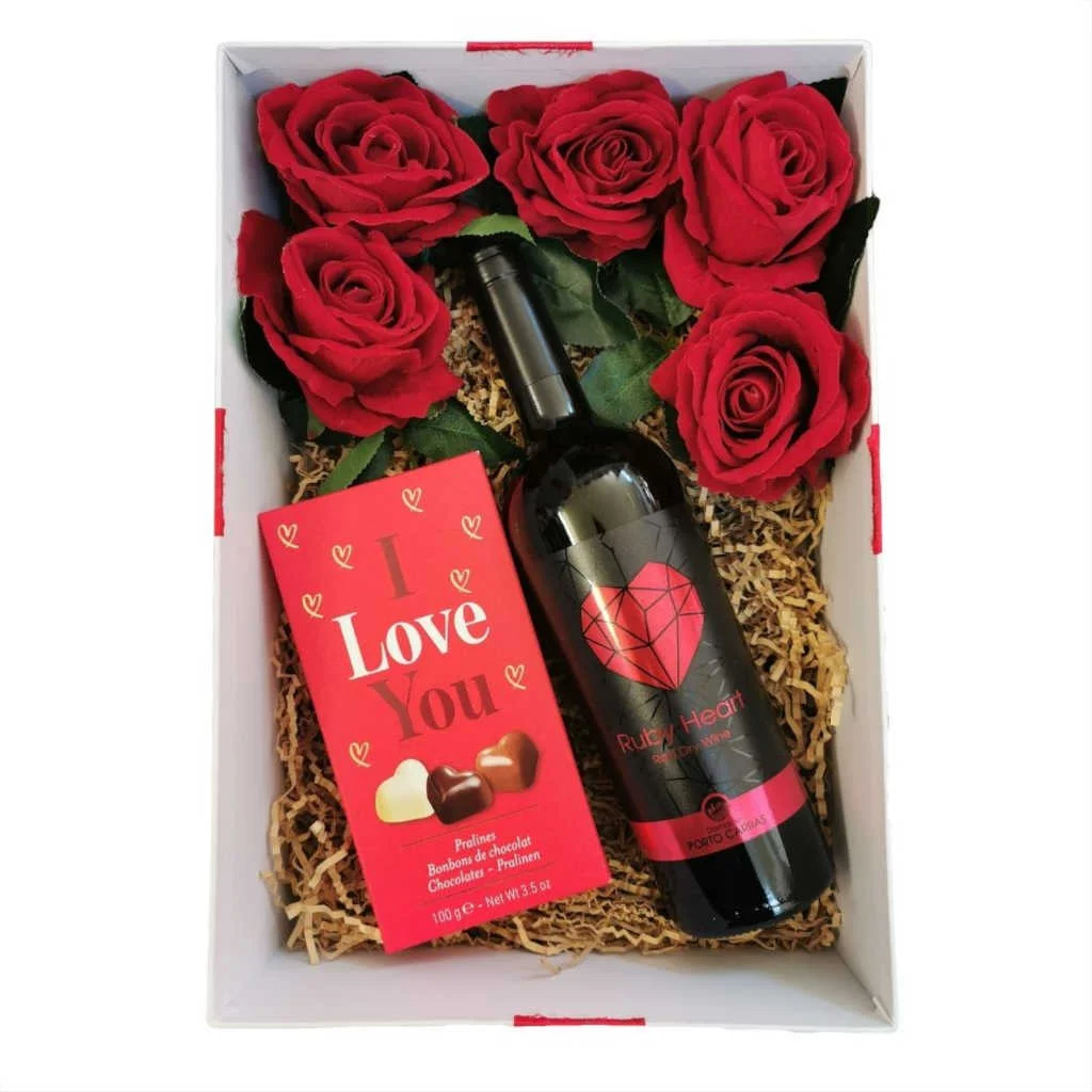 Φωτογραφία προϊόντος: VALENTINE S BOX (RED ROSES), ,