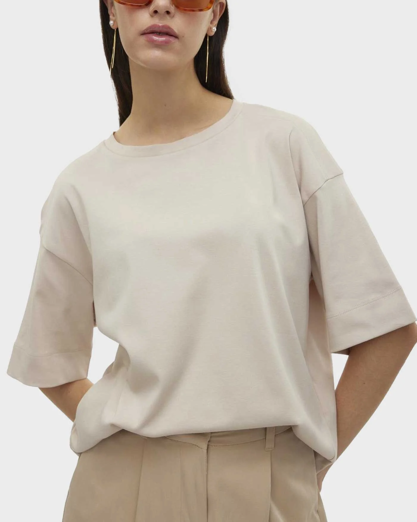 Φωτογραφία προϊόντος: VERO MODA ΓΥΝΑΙΚΕΙΑ ΜΠΛΟΥΖΑ ΧΑΛΑΡΗ ΓΡΑΜΜΗ 100% ΒΑΜΒΑΚΙ - 10301183 ΕΚΡΟΥ