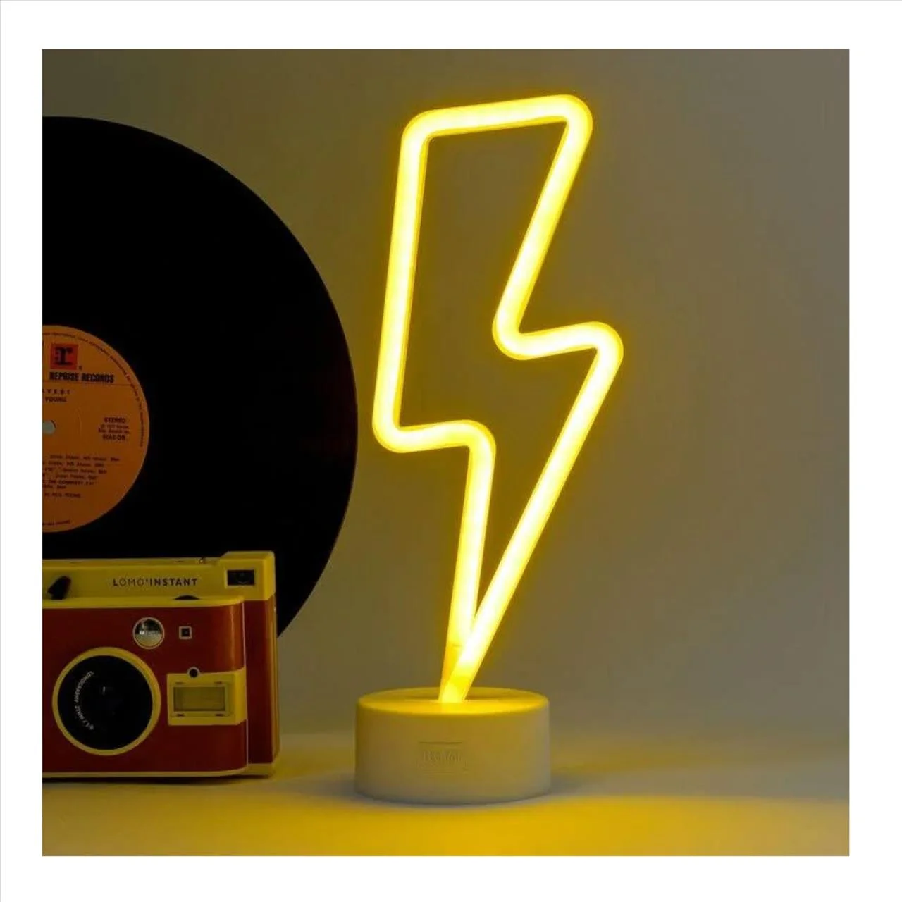 Φωτογραφία προϊόντος: Legami Neon Lamp Με Μπαταρίες Και Καλώδιο Κεραυνός - LL0010