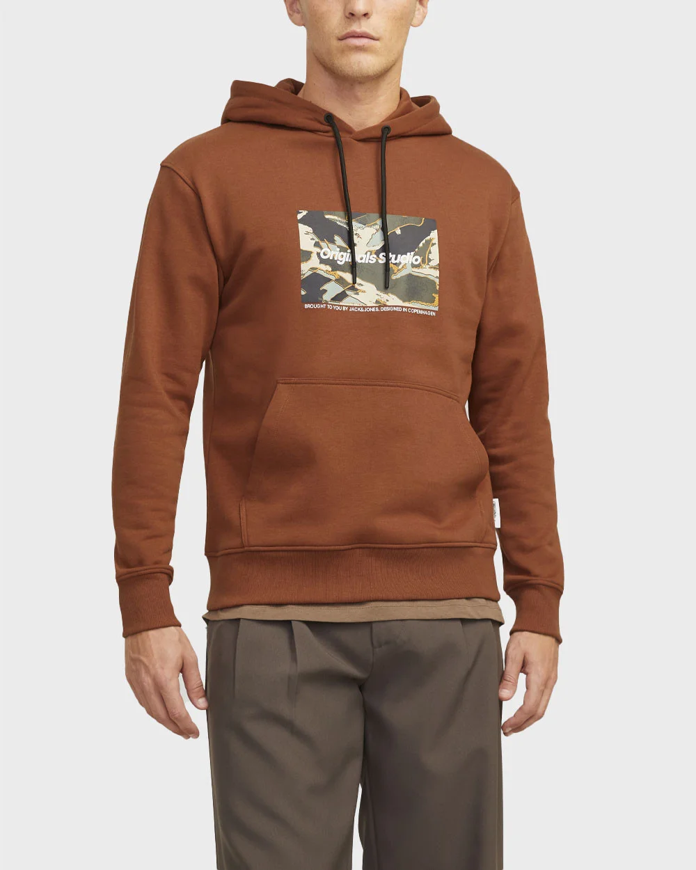 Φωτογραφία προϊόντος: JACK & JONES ΑΝΔΡΙΚΟ ΦΟΥΤΕΡ ΜΕ ΚΟΥΚΟΥΛΑ - 12266801 ΚΑΦΕ