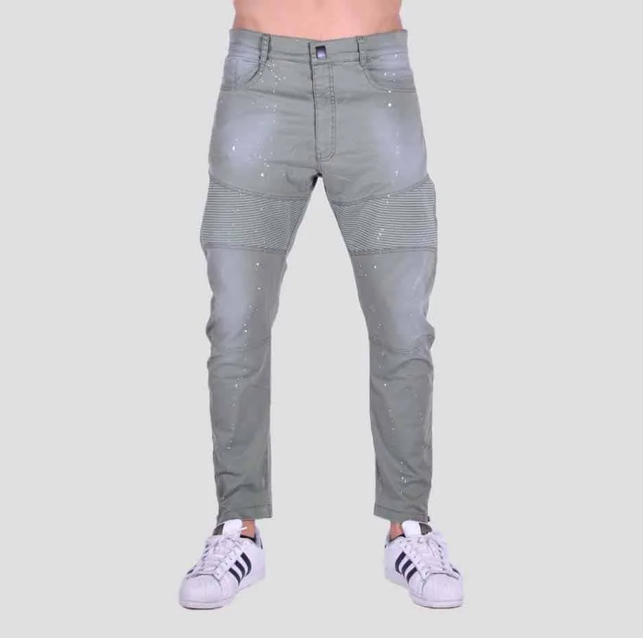 Φωτογραφία προϊόντος: Green zipped pleated pants with paint splashes