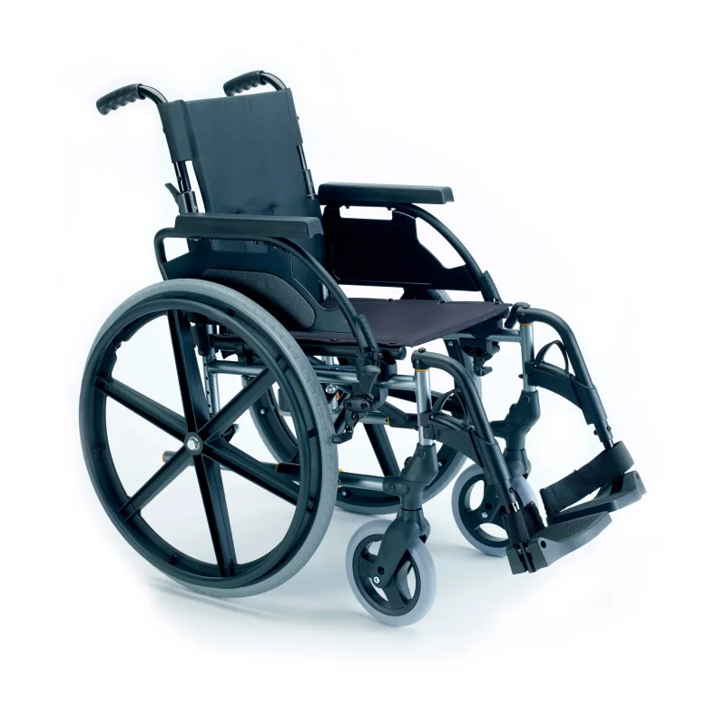 Φωτογραφία προϊόντος: Αμαξίδιο Breezy Premium Sunrise Medical 24