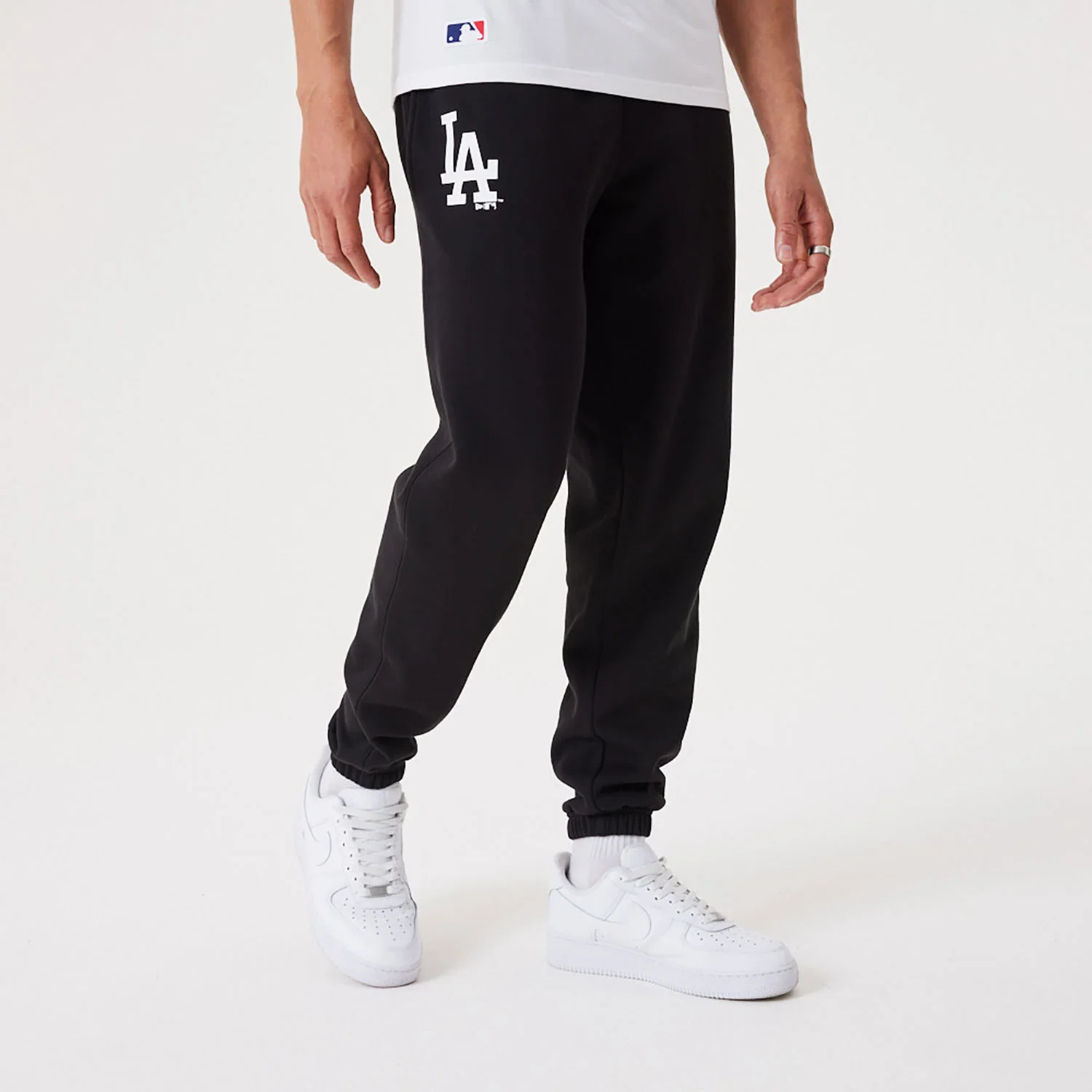 Φωτογραφία προϊόντος: NEW ERA LOS ANGELES DODGERS MLB TEAM LOGO JOGGER - 60284754