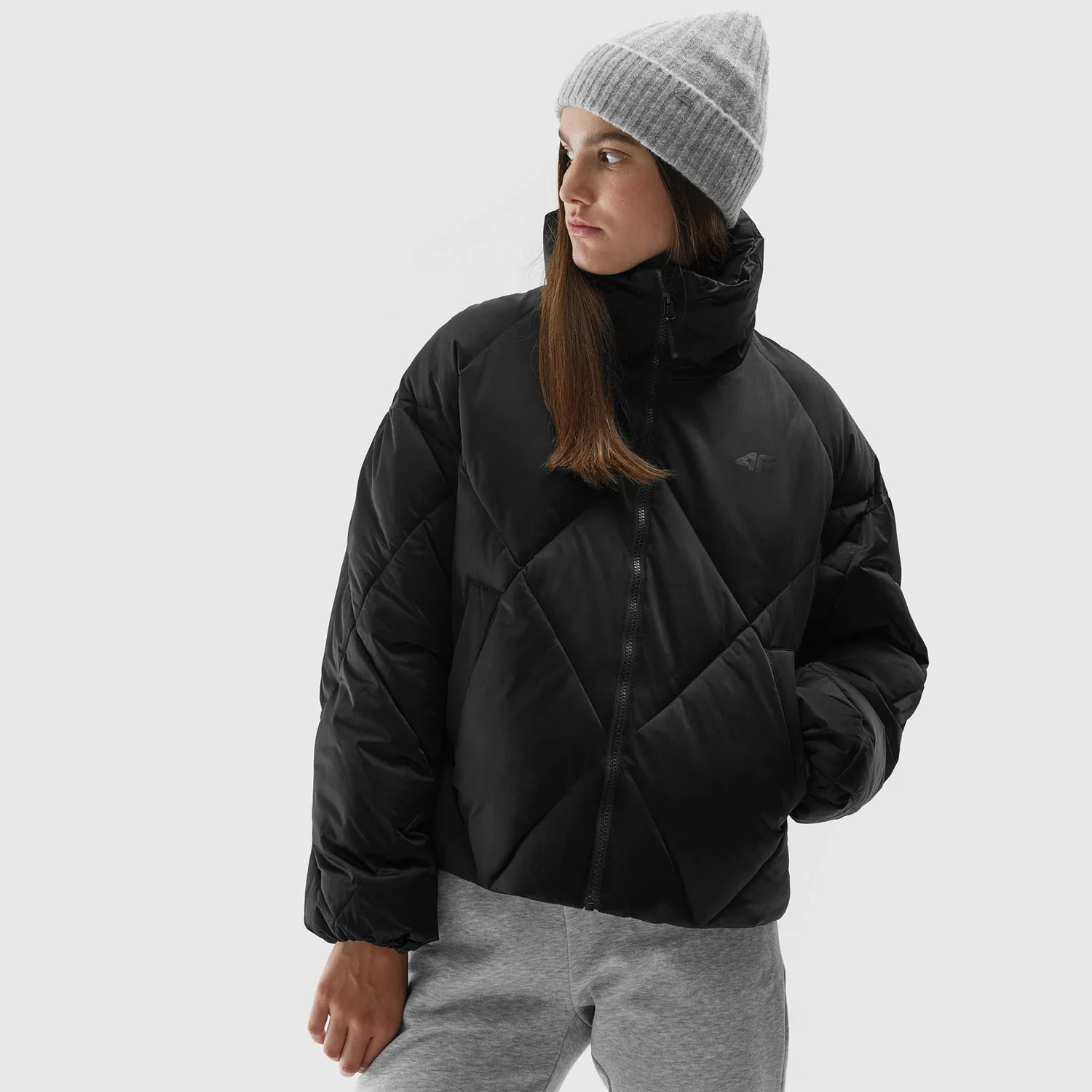 Φωτογραφία προϊόντος: 4F WOMEN'S SYNTHETIC-FILL DOWN JACKET ΜΑΥΡΟ