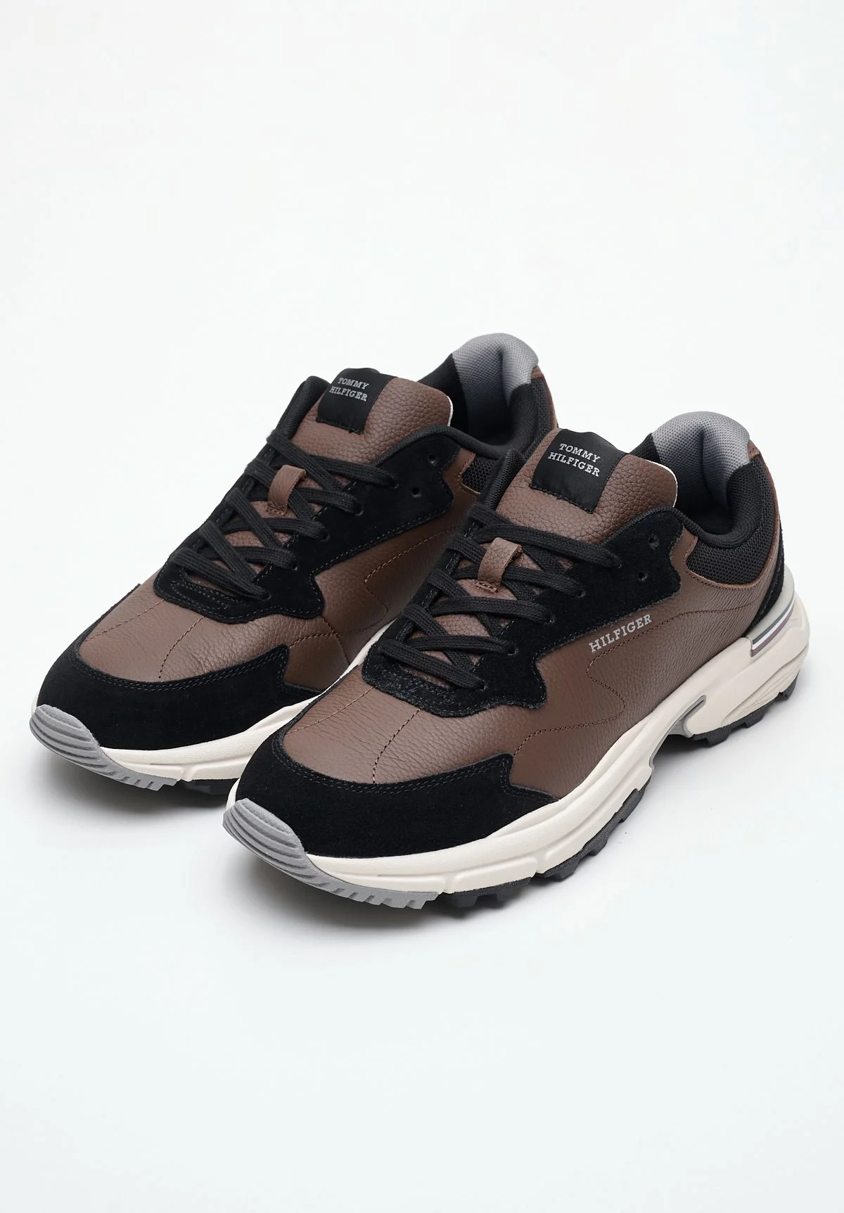 Φωτογραφία προϊόντος: TOMMY HILFIGER M RUNNER LTH MIX PREMIUM LEGACY BROWN ΣΚΟΥΡΟ ΚΑΦΕ