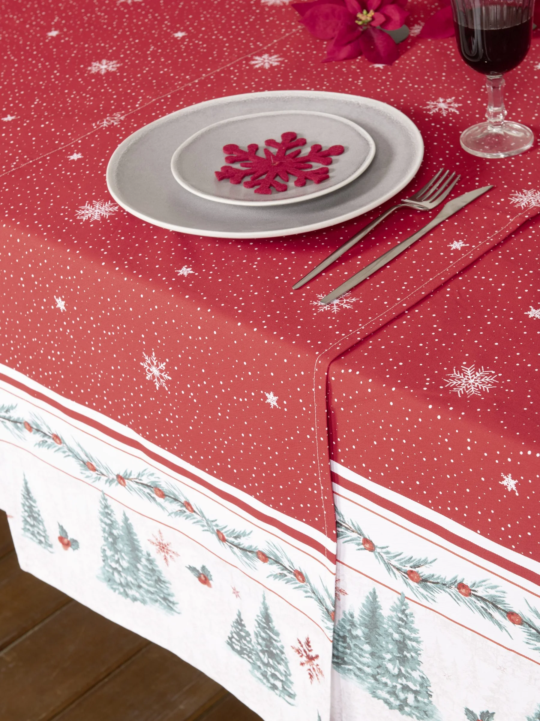 Φωτογραφία προϊόντος: Ράνερ 45x140 Christmas Nima North Pole Red 50% Βαμβάκι-50% Πολυέστερ
