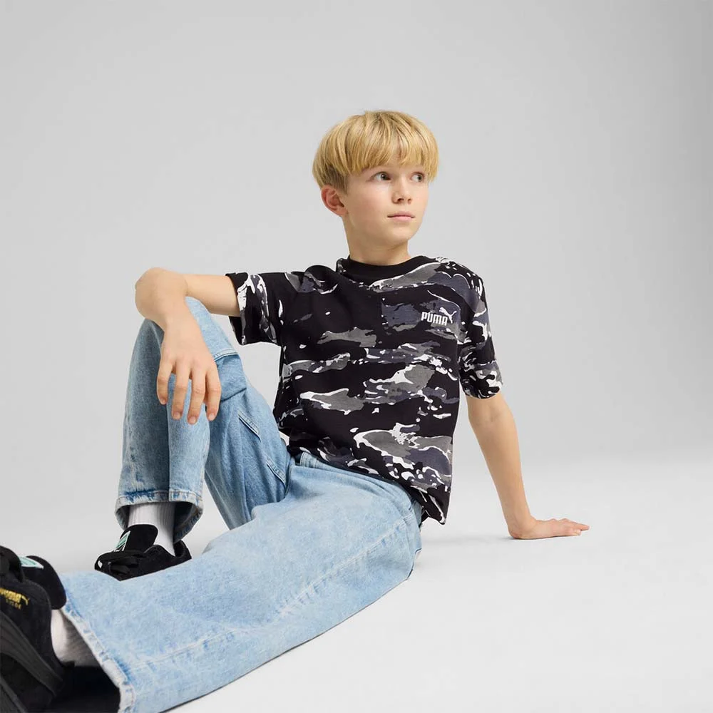 Φωτογραφία προϊόντος: PUMA JR ESS CAMO AOP Tee B (685139-01) ΜΠΛΟΥΖΑ ΠΑΙΔΙΚΟ