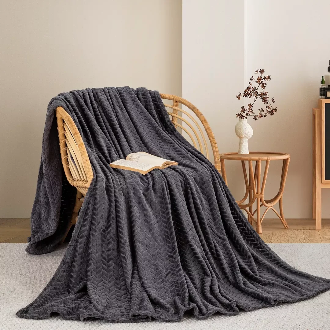 Φωτογραφία προϊόντος: AdamHome ΚΟΥΒΕΡΤΑ FLEECE ΥΠΕΡΔΙΠΛΟ 220X240 ADAM HOME (550) DARK GREY(70)