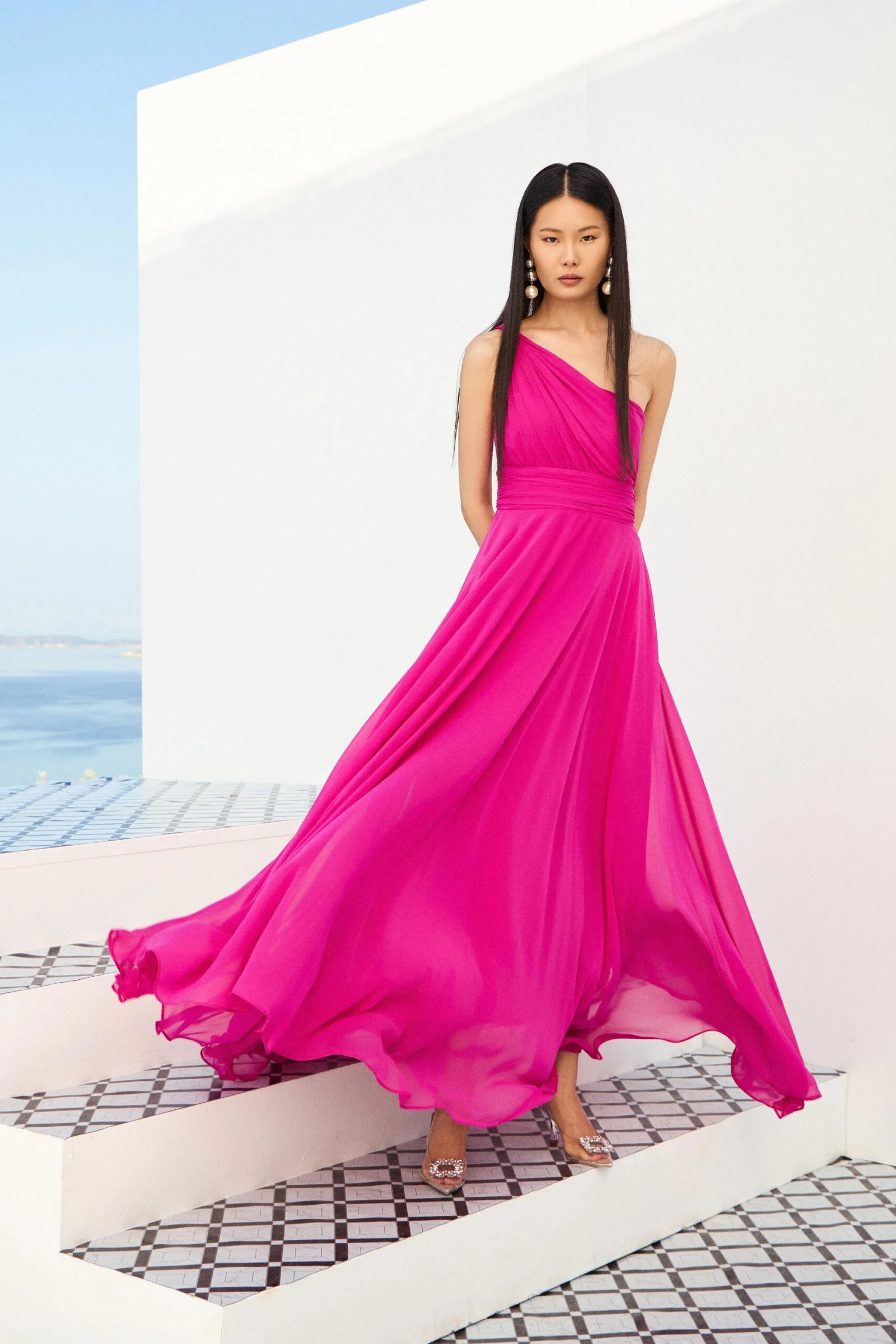 Φωτογραφία προϊόντος: Andrianopoulos Fashion Stores since 1930 Αέρινο Μάξι Φόρεμα με Έναν Ώμο σε Έντονο Φούξια – Andrianopoulos
