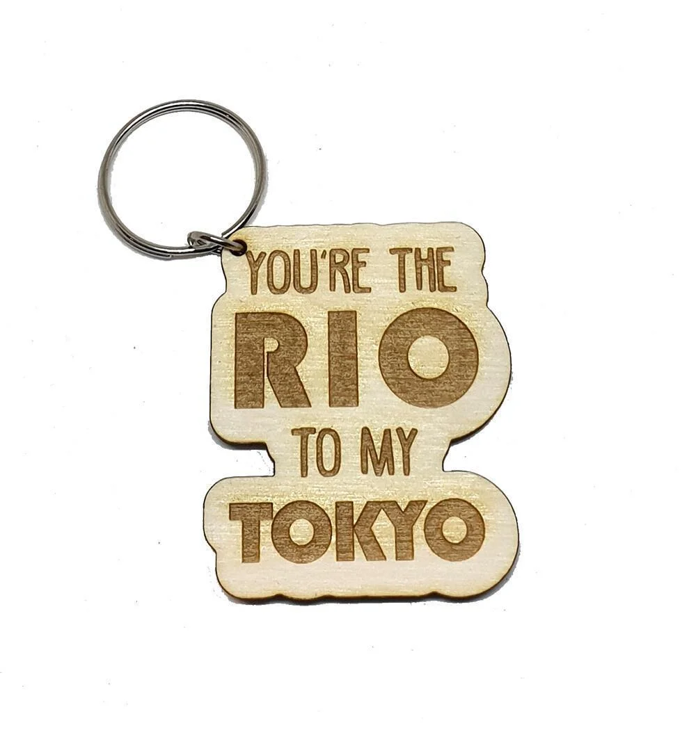 Φωτογραφία προϊόντος: Ξύλινο μπρελόκ La casa de papel You are the Rio in my Tokyo Κωδ.:8261