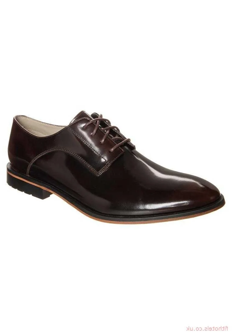 Φωτογραφία προϊόντος: Clarks ανδρικό σκαρπίνι σε χρώμα μπορντό δερμάτινο Gatley Walk Chesnut