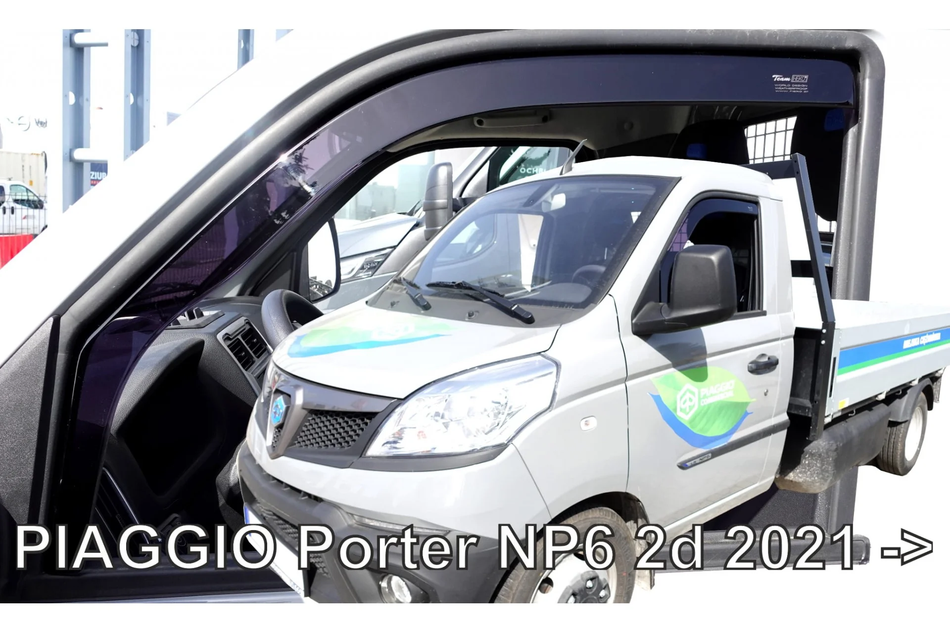 Φωτογραφία προϊόντος: Ανεμοθραυστες Για Piaggio Porter NP6 2D 2021+ Ζευγαρι Απο Ευκαμπτο Φιμε Πλαστικο Heko - 2 Τεμ