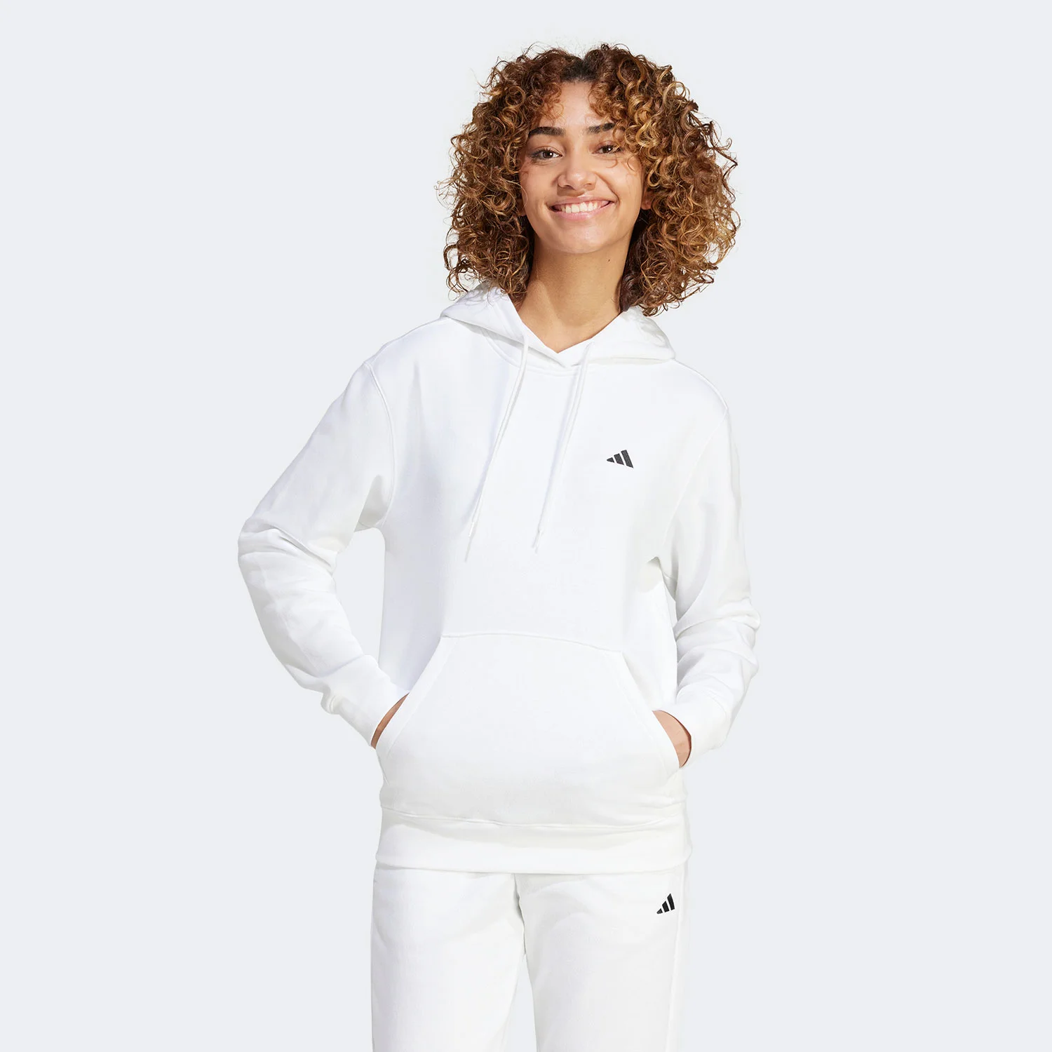 Φωτογραφία προϊόντος: ADIDAS PERFORMANCE ADIDAS ESSENTIALS SMALL LOGO FEEL COZY HOODIE ΑΣΠΡΟ