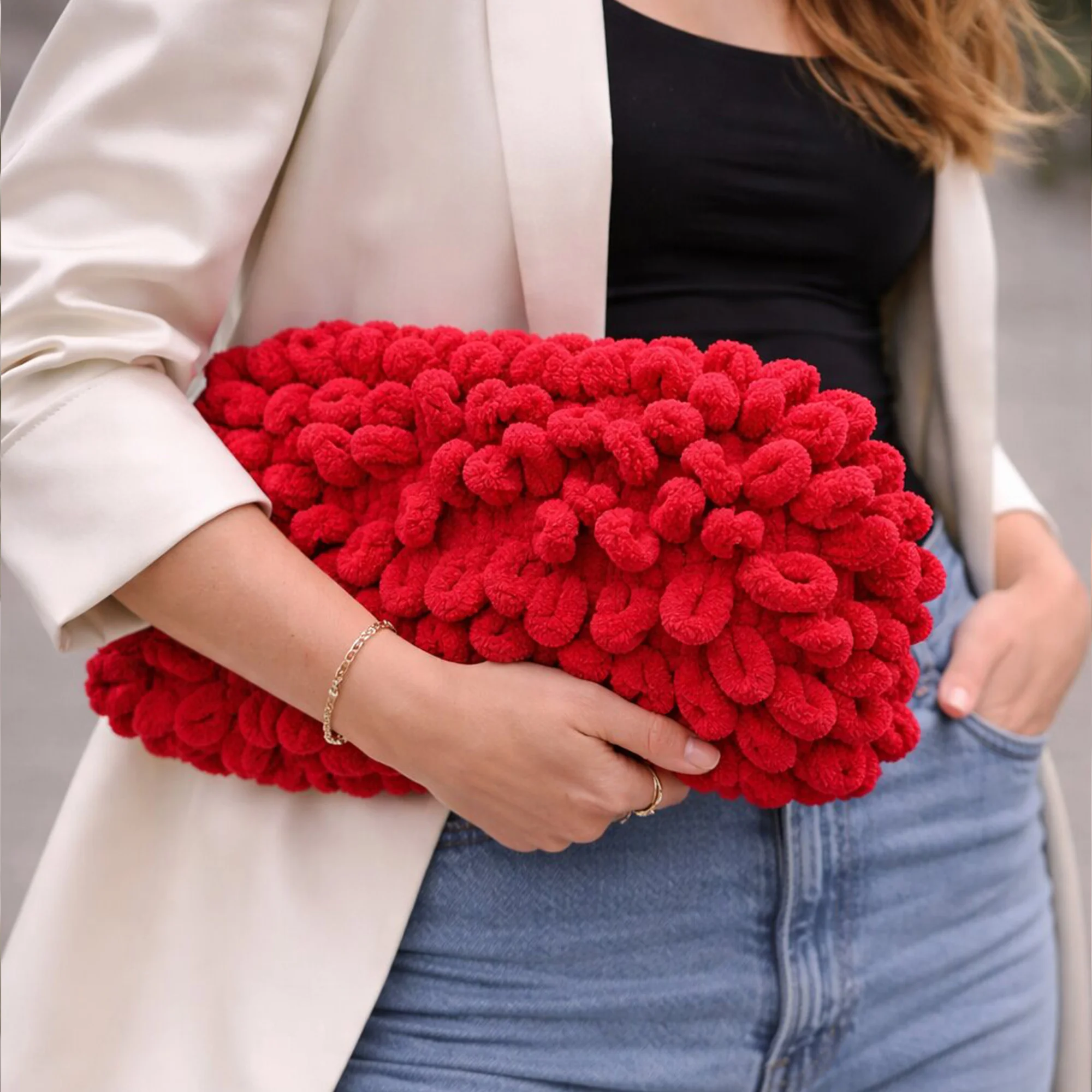Φωτογραφία προϊόντος: Χειροποίητη Puffy Τσάντα Clutch – Κόκκινο