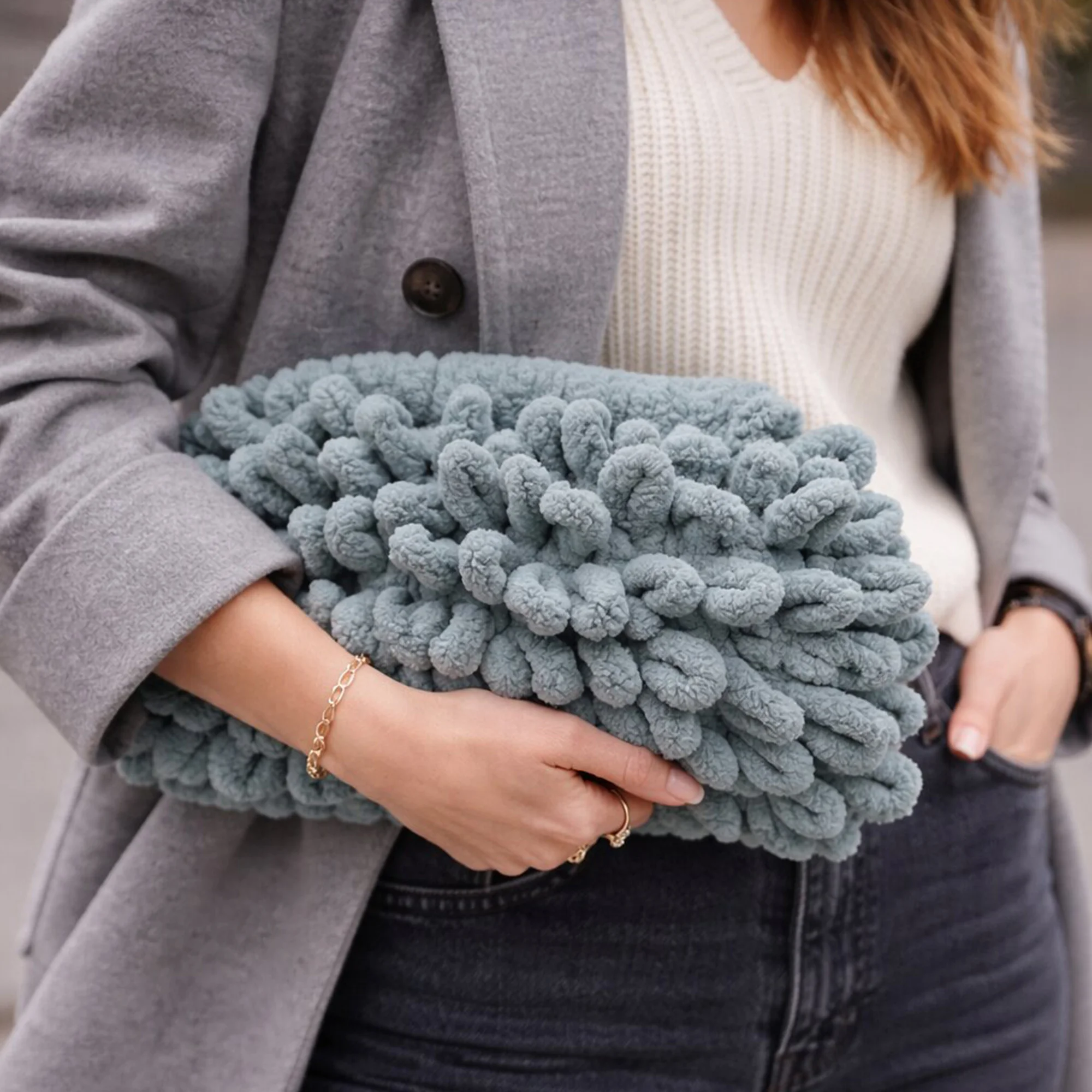 Φωτογραφία προϊόντος: Χειροποίητη Puffy Τσάντα Clutch – Μπλε Γκρι / Dusty Blue