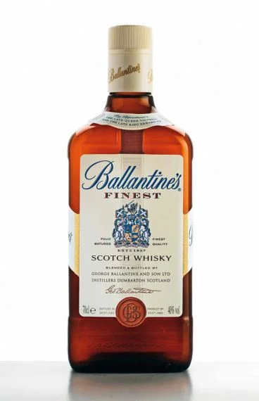 Φωτογραφία προϊόντος: Ballantine's ΟΥΙΣΚΥ BALLANTINE S 700ml