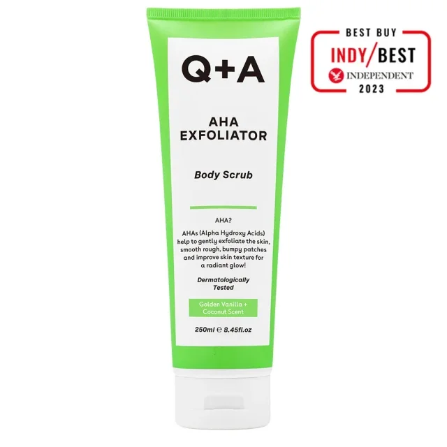Φωτογραφία προϊόντος: Q+A AHA Exfoliator Body Scrub Απολεπιστικό σώματος με AHA 250ml