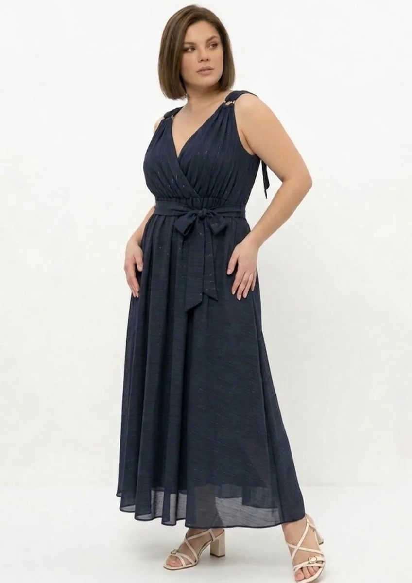 Φωτογραφία προϊόντος: HappySizes Maxi lurex φόρεμα με κρίκο σε σκούρο μπλε χρώμα plus size