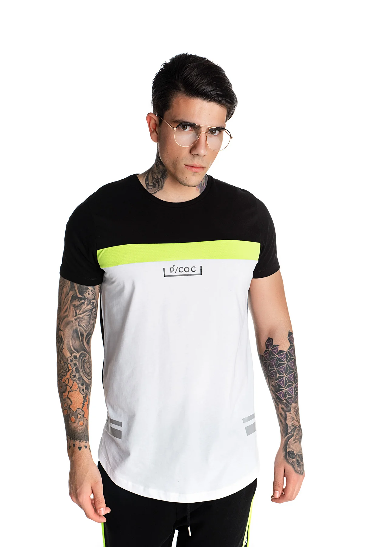 Φωτογραφία προϊόντος: Ασπρόμαυρο t-shirt με λεπτομέρειες πράσινο fluo