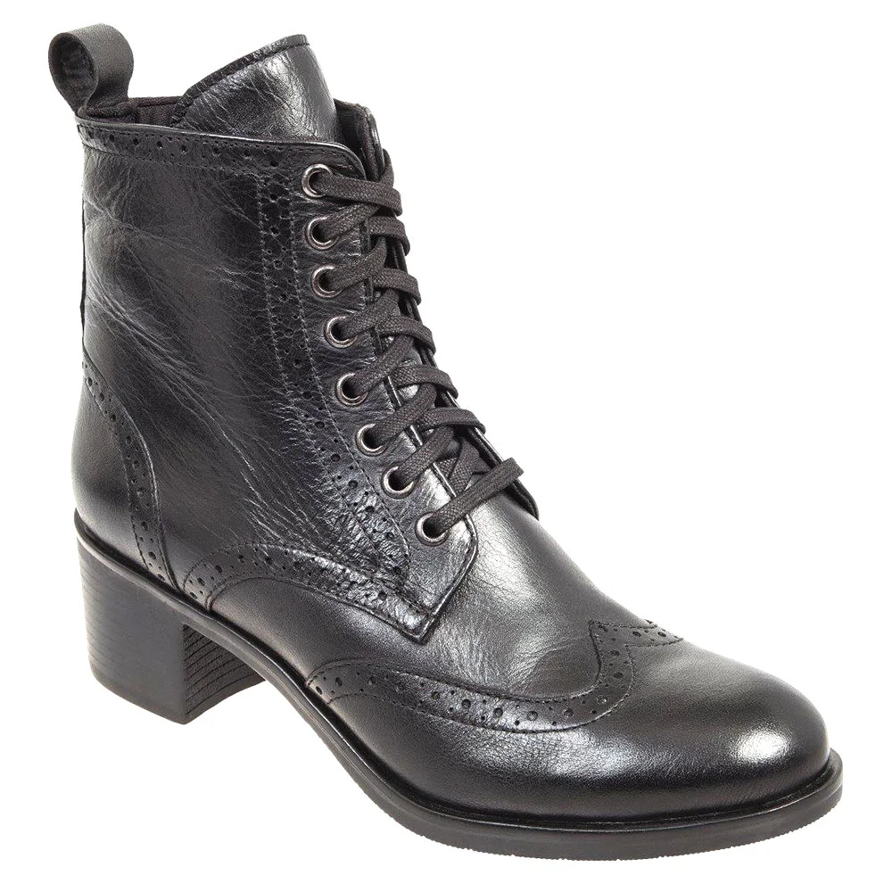 Φωτογραφία προϊόντος: ADAM’S SHOES ΔΕΡΜΑΤΙΝΟ ΜΠΟΤΑΚΙ ΜΑΥΡΟ 412-22504 ΜΑΥΡΟ