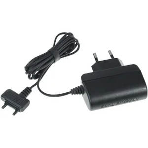 Φωτογραφία προϊόντος: Original Charger - Αξεσουάρ κινητών - Προϊόντα Technoshop - Τηλεφωνία και Αξεσουάρ Sony Ericsson Original Charger CST-15 (Bulk - Χωρίς Συσκευασία)