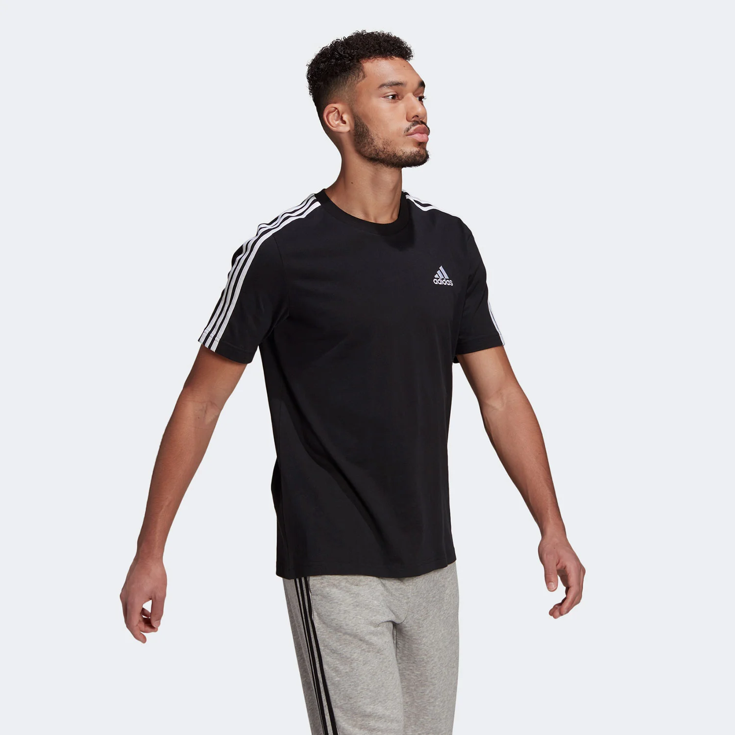 Φωτογραφία προϊόντος: ADIDAS Essentials 3-Stripes GL3732