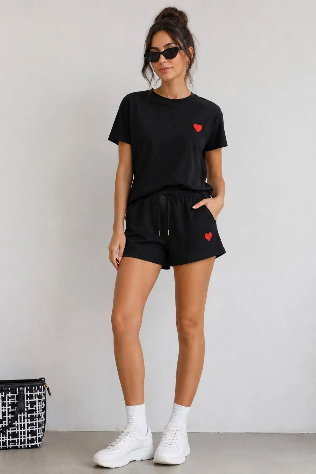 Φωτογραφία προϊόντος: ELUNA Love Heart Γυναικείο Σετ Μάυρο
