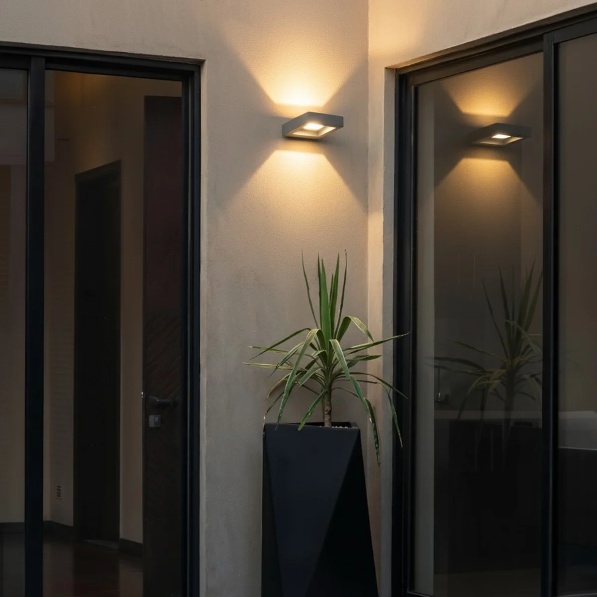 Φωτογραφία προϊόντος: Globostar kelvo® AURA KLV-101-0117 Φωτιστικό Τοίχου / Απλίκα LED 7W 875lm 45° AC 220-240V Αδιάβροχο IP65 Θερμό Λευκό 2700K - Bridgelux COB Chip & TÜV SÜD Driver - Γκρι Ανθρακί Ματ - Μ13 x Π1