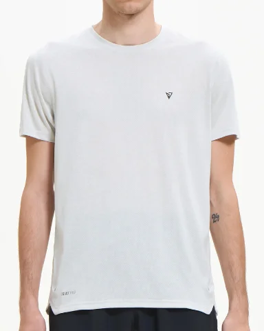 Φωτογραφία προϊόντος: Magnetic North Men s Ultra Boost Tee II T-shirt Smoke White A61033smokewhite