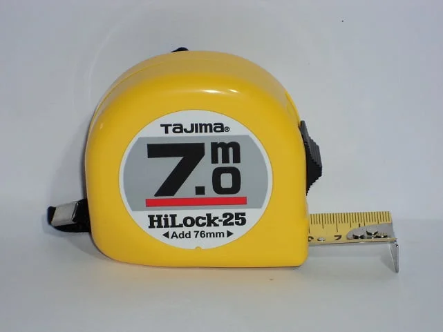 Φωτογραφία προϊόντος: MΕΤΡΟ 7M 25mm ΚΙΤΡΙΝΟ HI-LOCK 25 TAJIMA