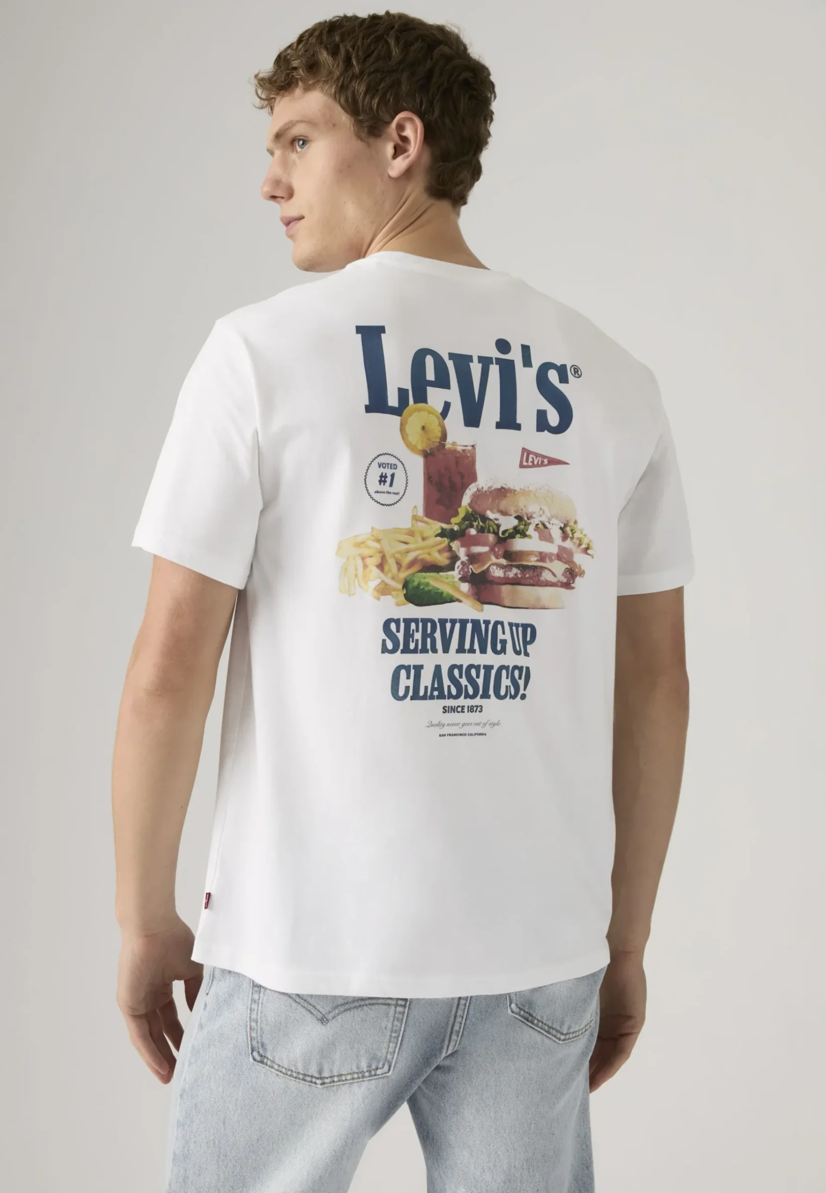 Φωτογραφία προϊόντος: LEVI'S LEVI+apos;S T-SHIRT RELAXED FIT 16143-2456 WHITE