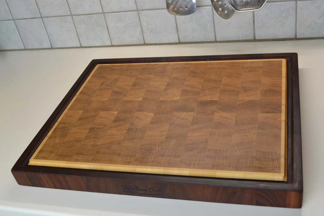 Φωτογραφία προϊόντος: TheSharpCook Cutting Board Maple, Oak + Sapele Large