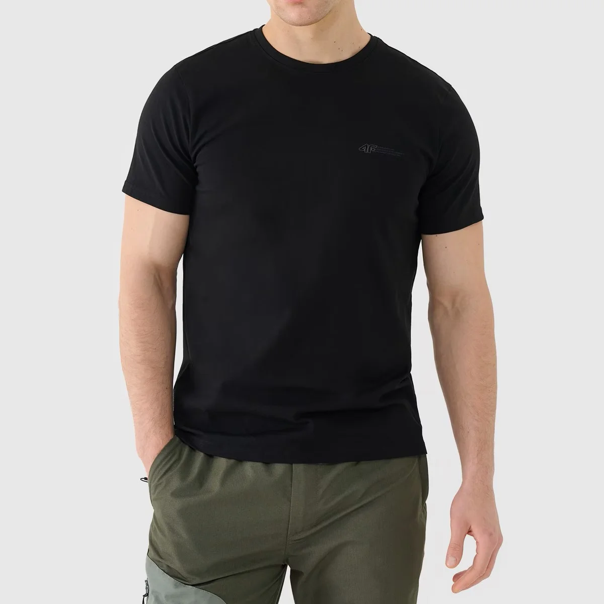 Φωτογραφία προϊόντος: 4F Ανδρικό T-Shirt 4FWSS25TTSHM2003-20S Μαύρο