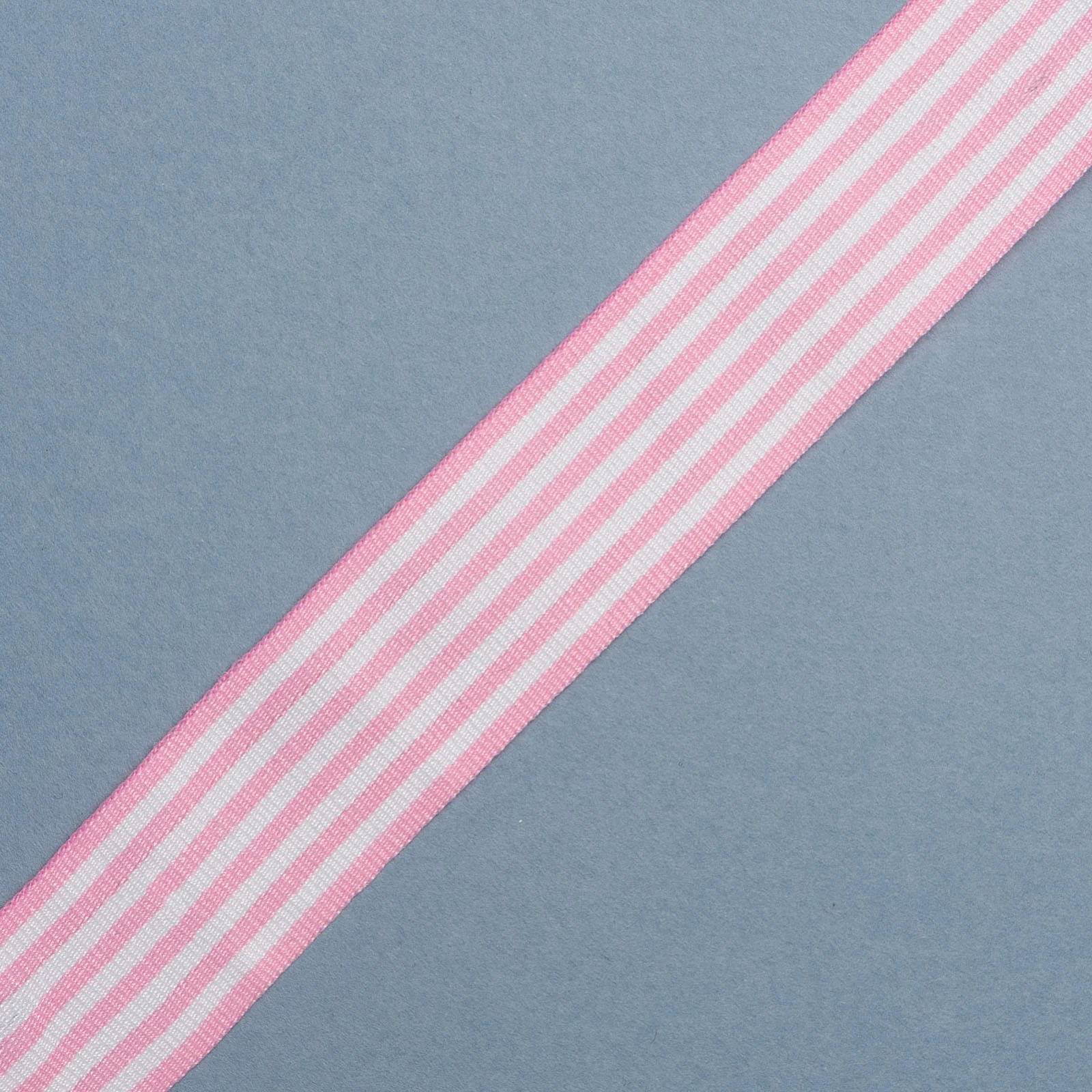 Φωτογραφία προϊόντος: Grosgrain Tape Striped Pink - 5 Offwhite Stripes Assos 2.7 Cm